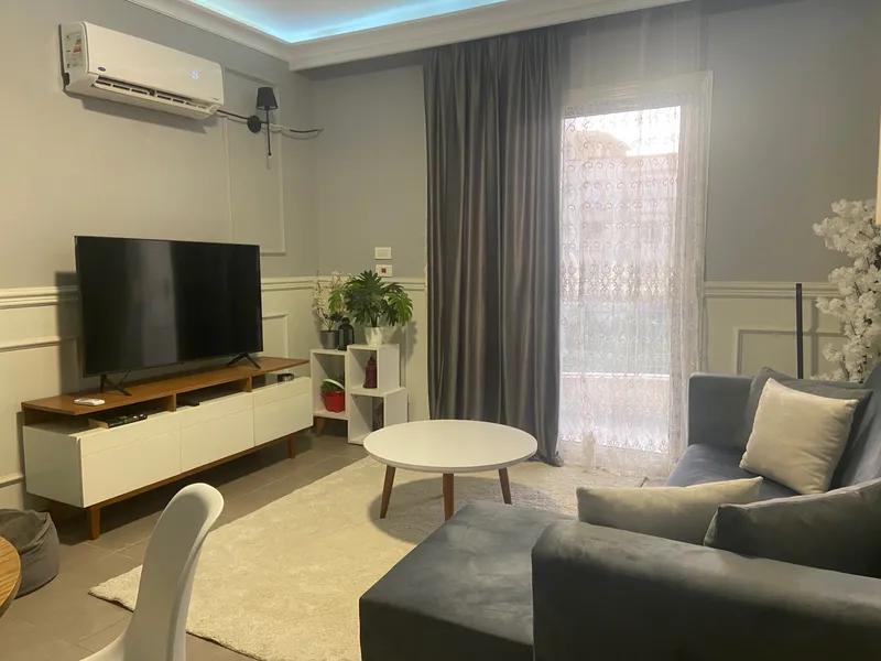 شقة مفروشة إيجار - حدائق أكتوبر