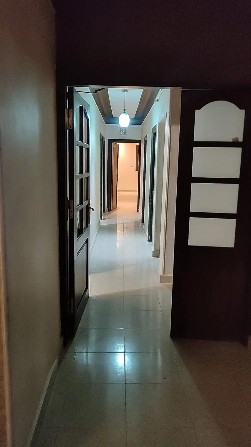 شقة للبيع في شارع 9