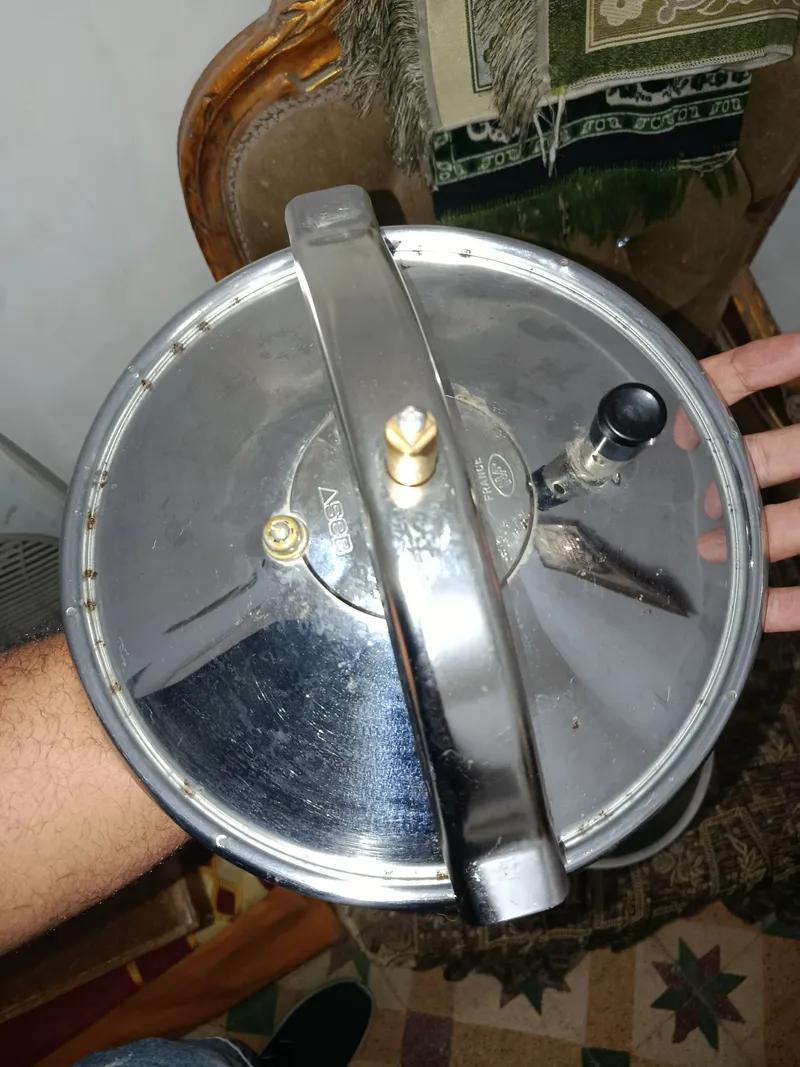 حلة ضغط فرنسية الصنع في سيدي بشر, الإسكندرية - 1,000 EGP