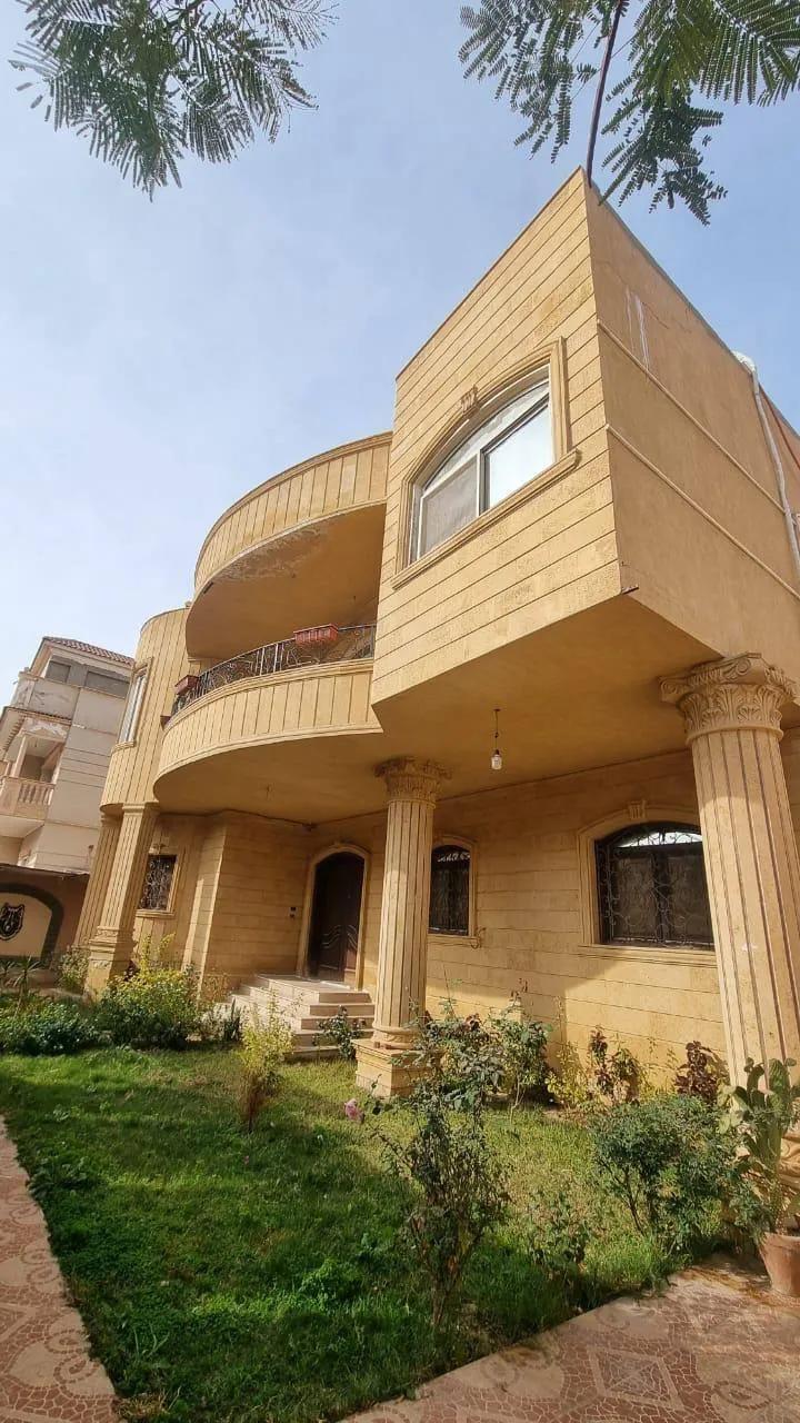 فيلا فاخره للبيع