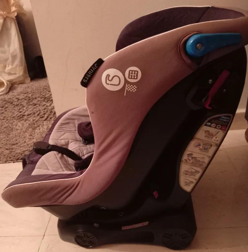 Junior car seat في مدينة الشروق, القاهرة - 4,000 EGP
