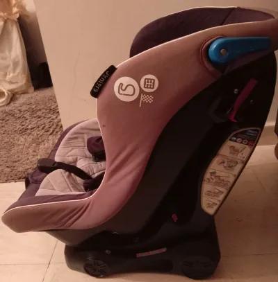 Junior car seat في مدينة الشروق, القاهرة - 4,000 EGP