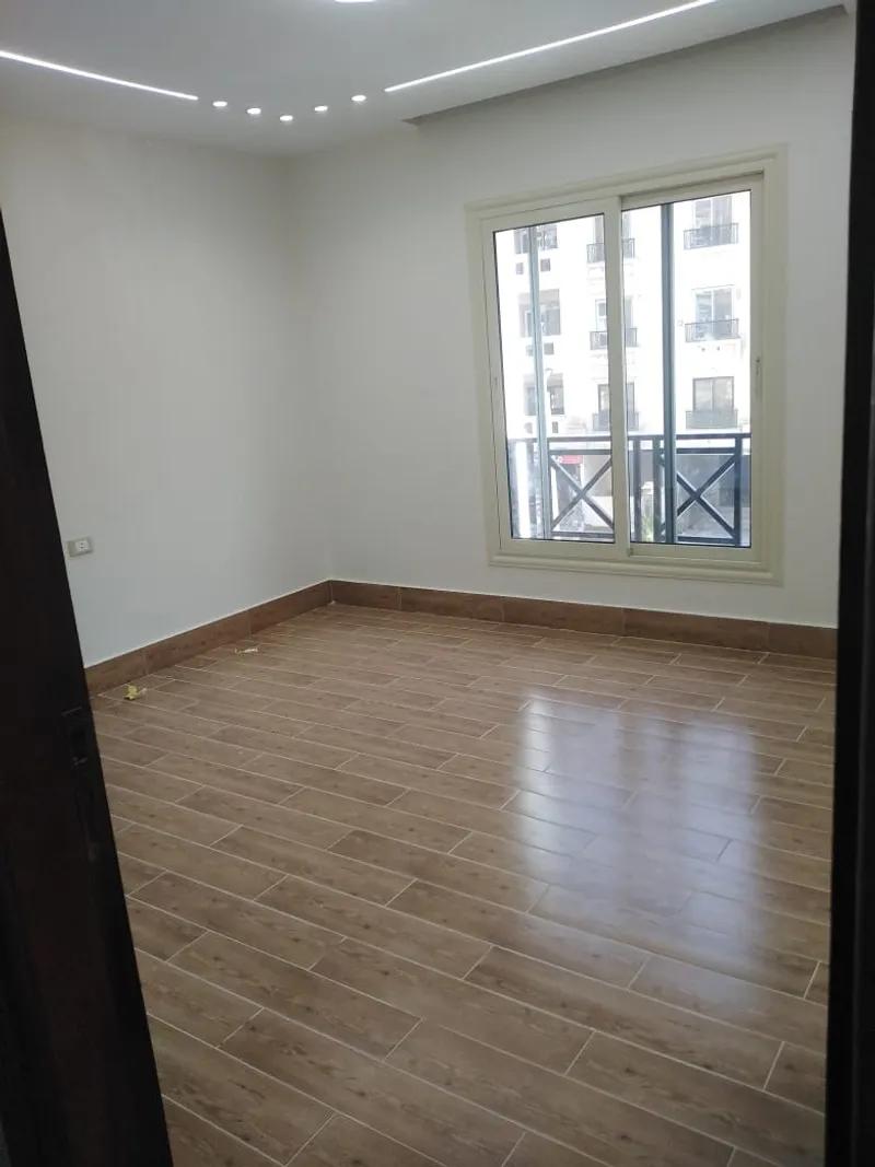 شقة للايجار في زهراء المعادي الشطر الثامن