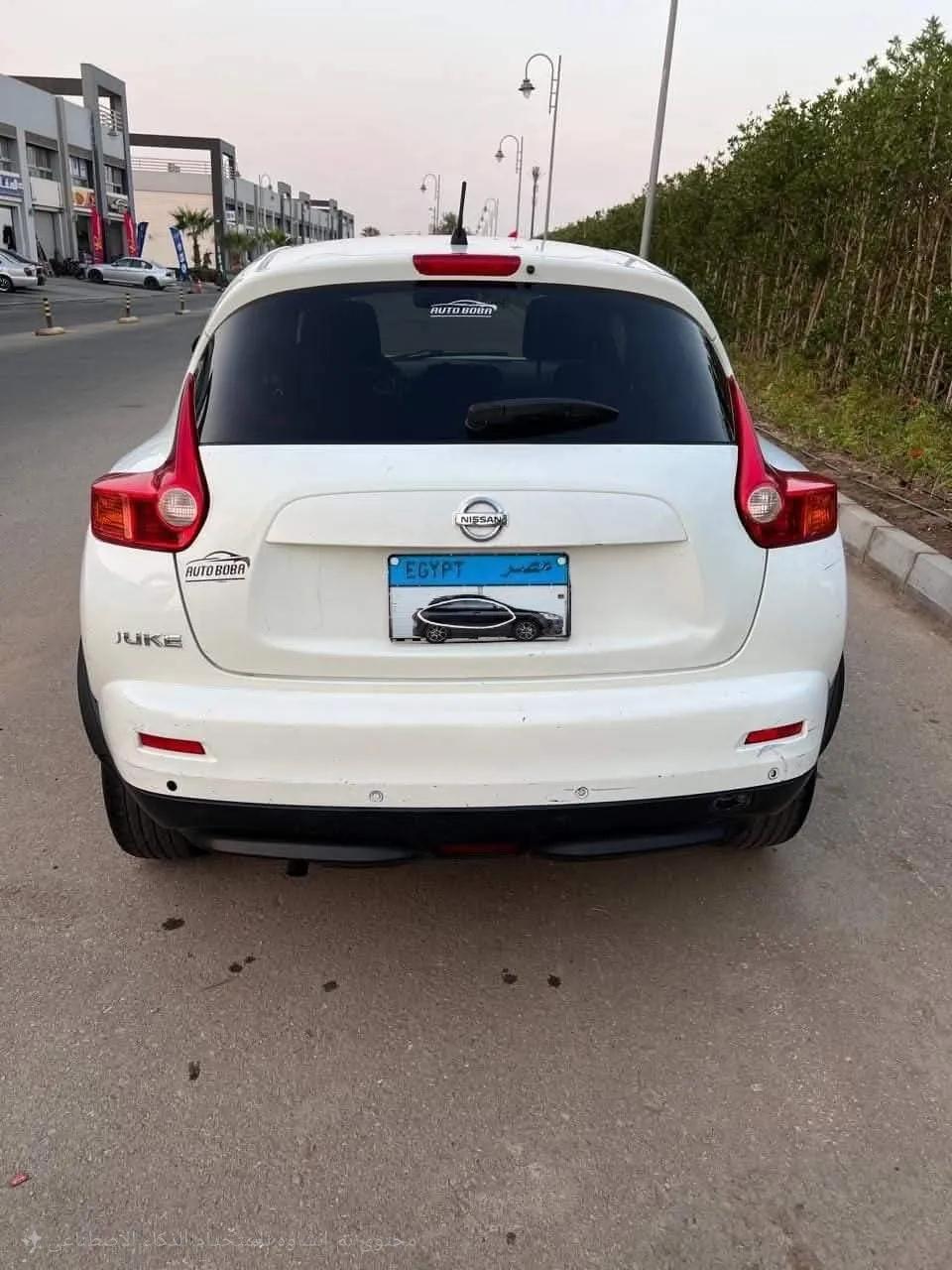 نيسان جوك ٢٠١٣ فابريكا بالكااامل برا جوا ب ٥٠٠ الف جنيه