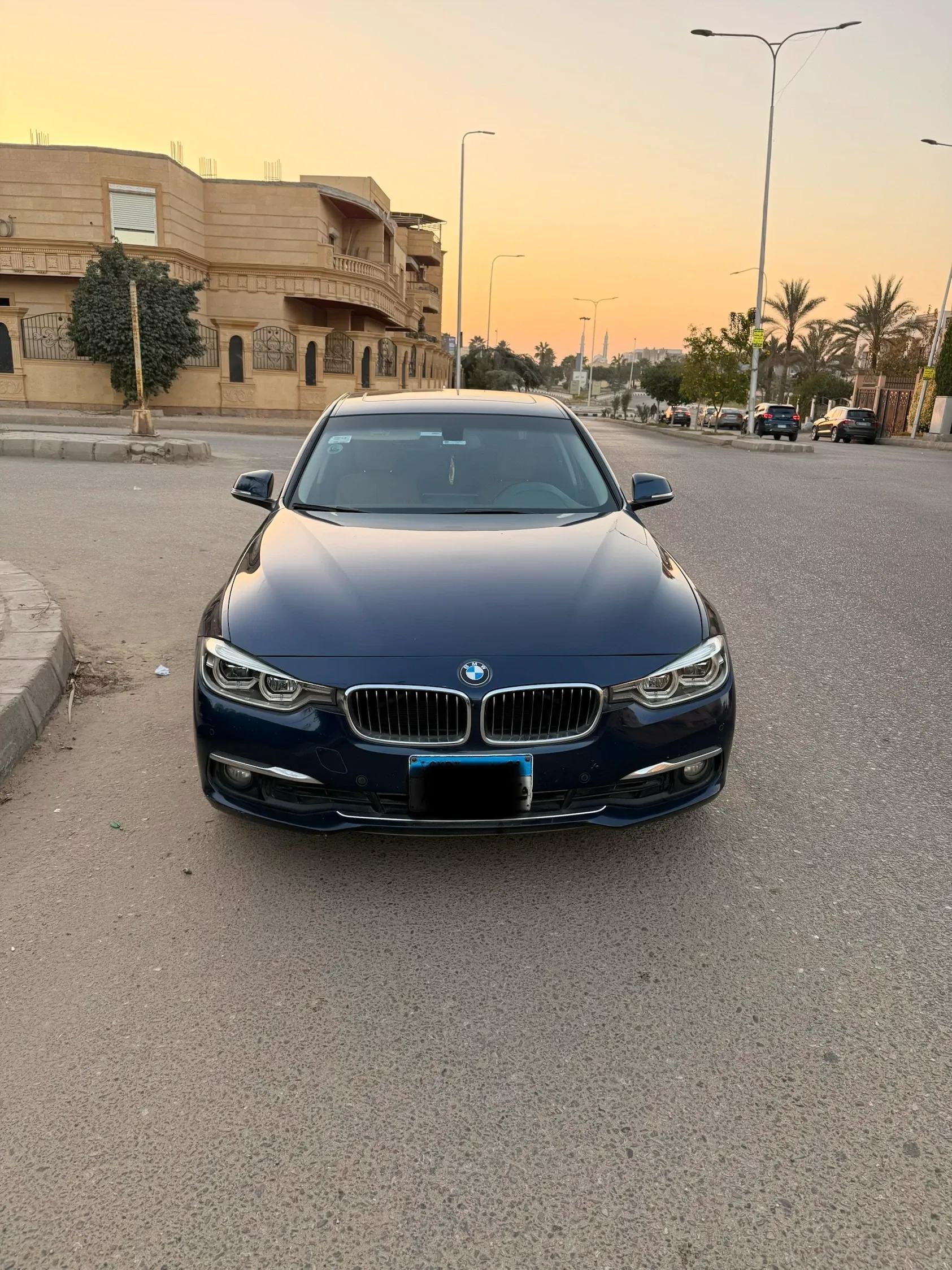 BMW 320i 2019
