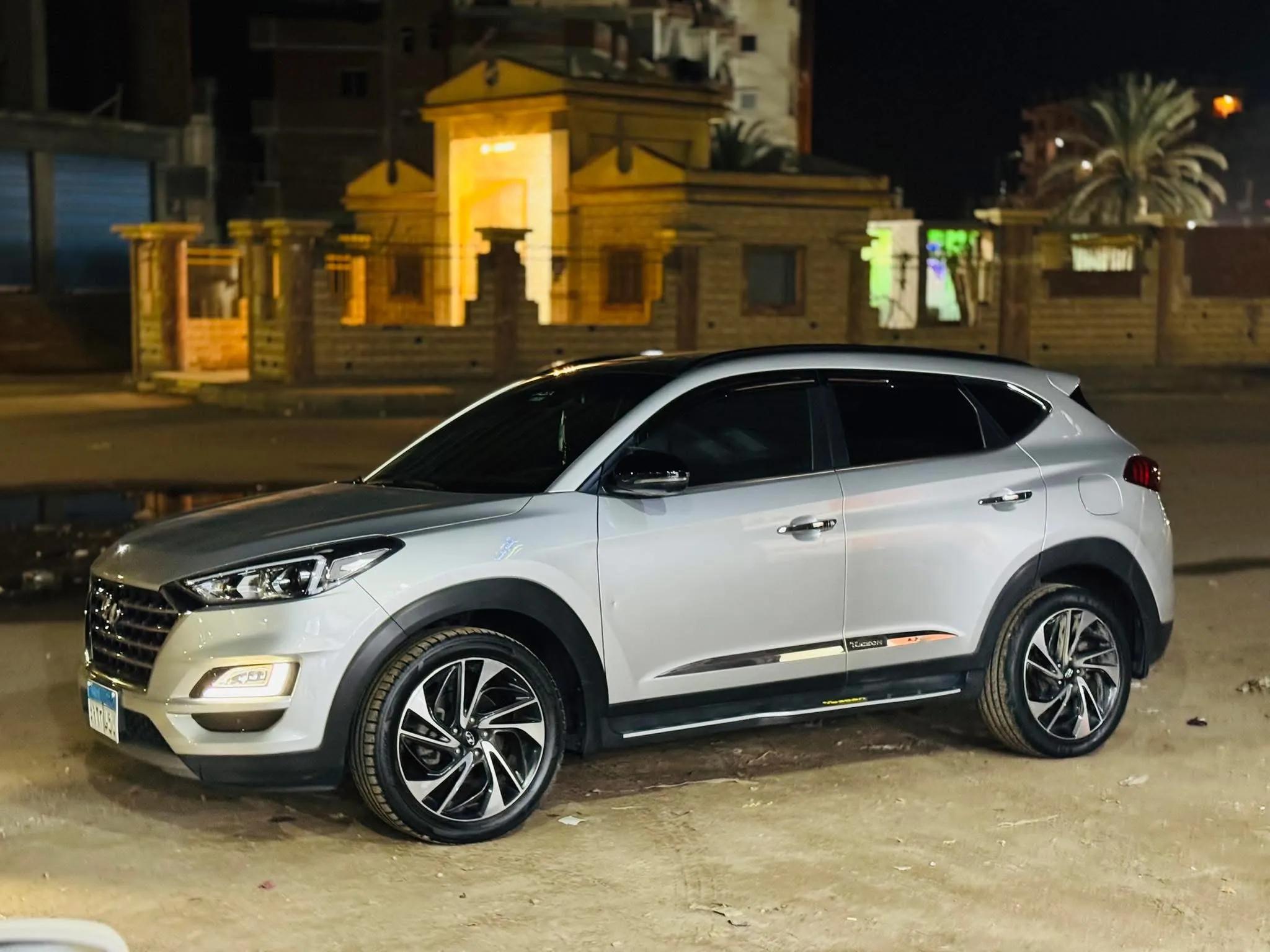 توسان 2020 الفئة السادسة تربو لون سيلفر