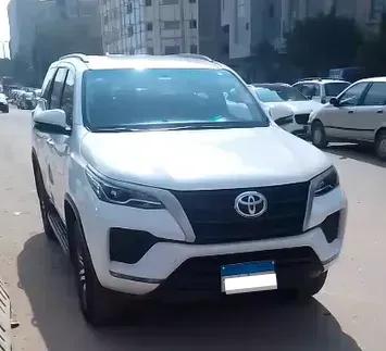 تويوتا فورتشنر 2023- 2700 سى سى -فابريكا بالكامل - حالةنادرة