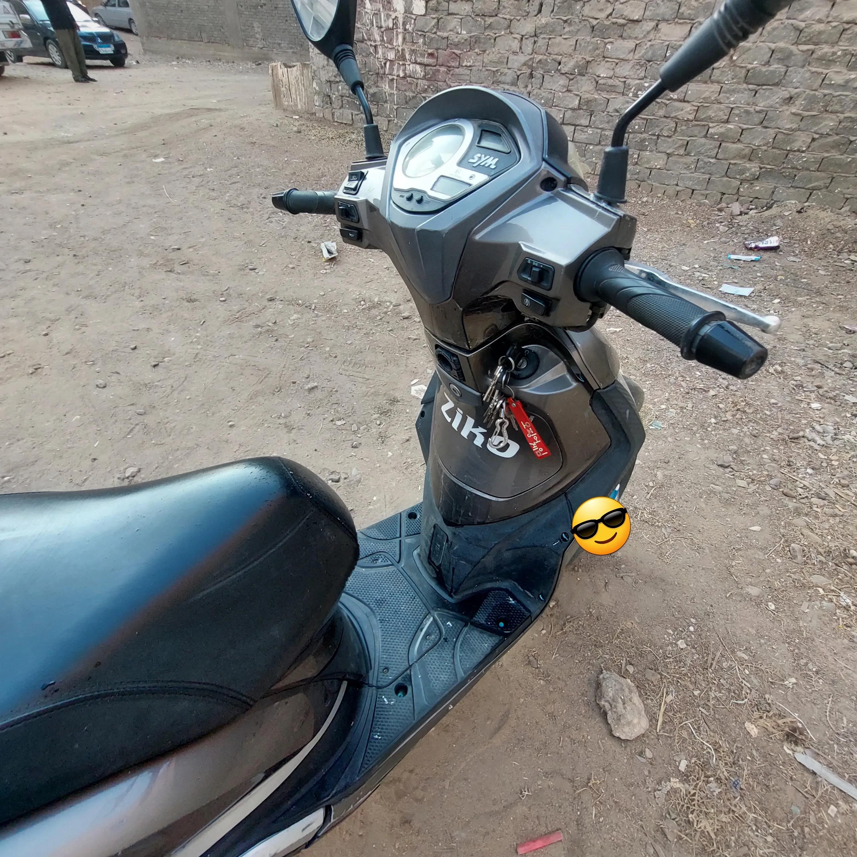 اسكوتر sym st 200 cc