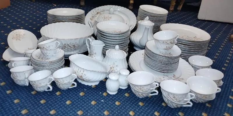 طقم بورسلين فتحي محمود في الوايلي, القاهرة - 5,000 EGP